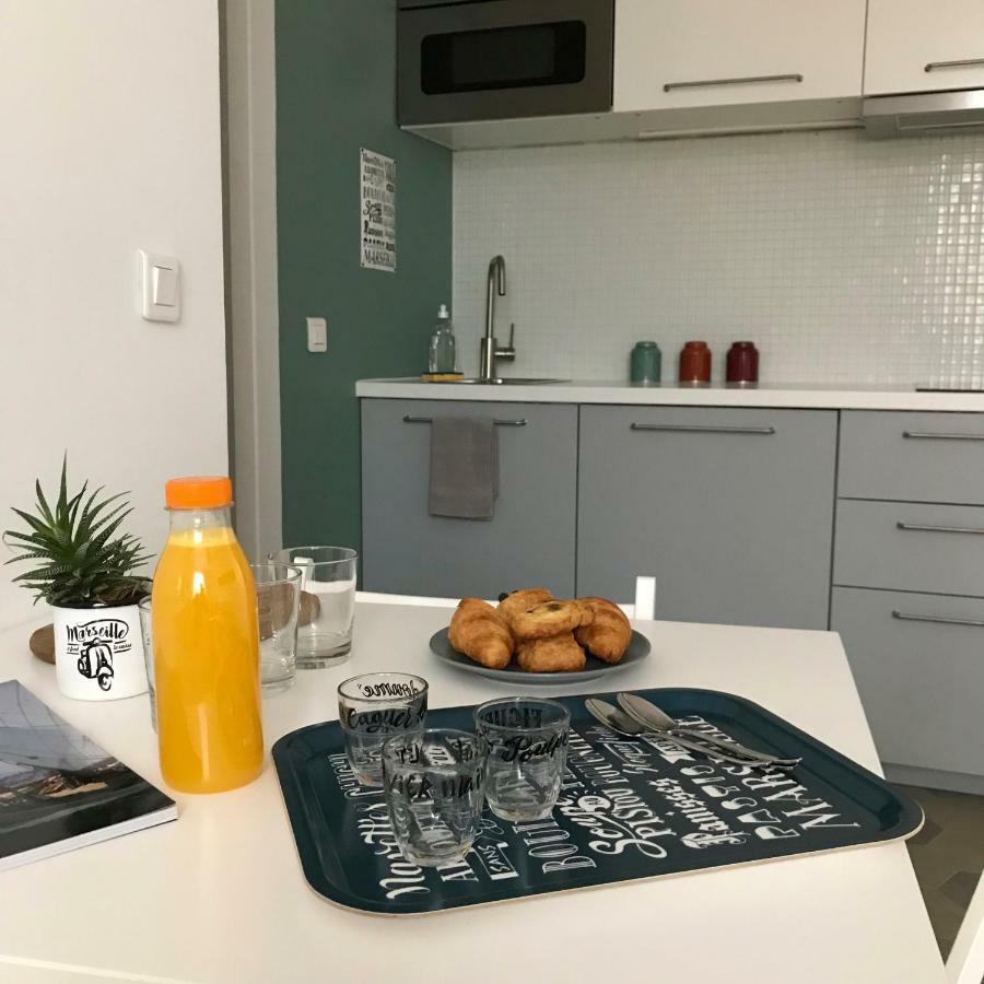 Le Penequet : L'Appartement Du Vieux Port ☺ Marseille Bagian luar foto